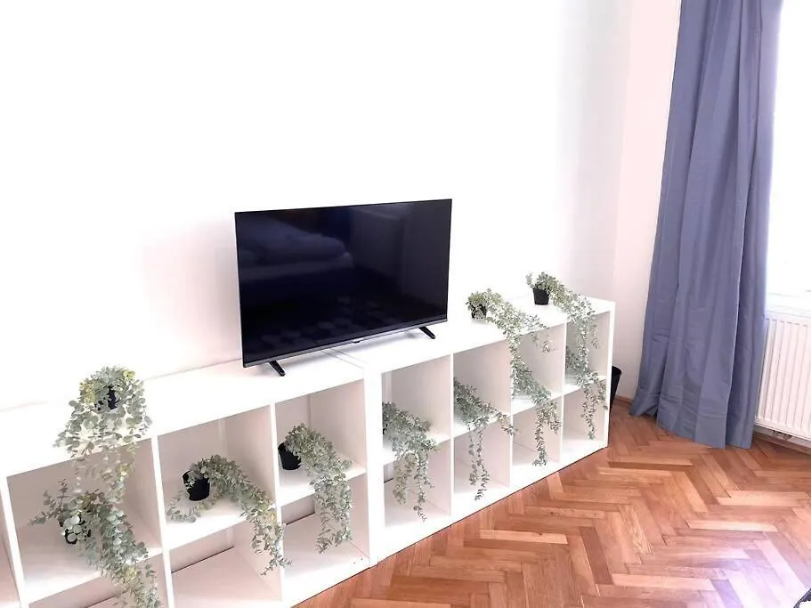 Apartment Brand New Spacious & Stylish Aptmt In City-Centre Vienna